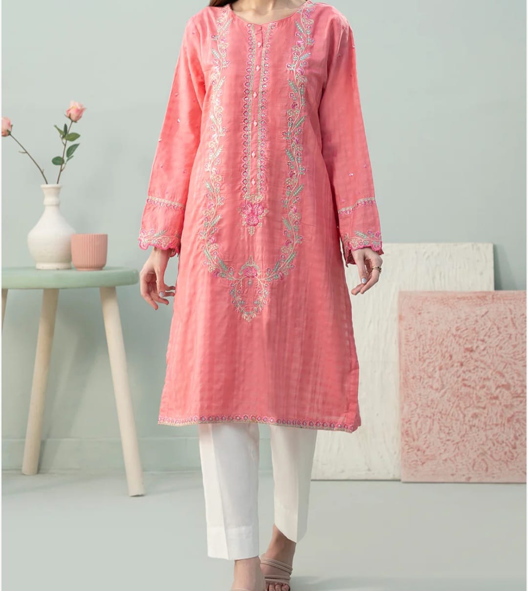 Zellbury Embrioded Lawn kurta