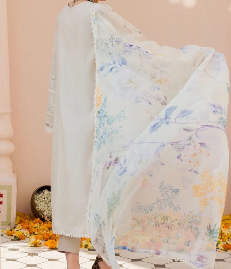 Motifz 3 Piece Embrioded Lawn Dress