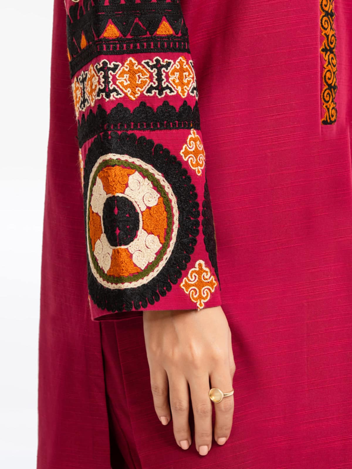 Edenrobe 2-Pc Embroidered Khaddar Shirt & Trouser