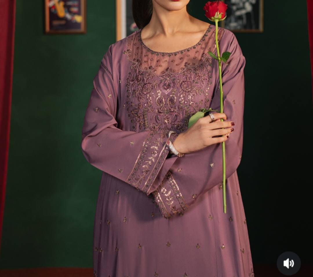 AsimJofa Embroidered Mauve Long Dress – Premium Formal Wear