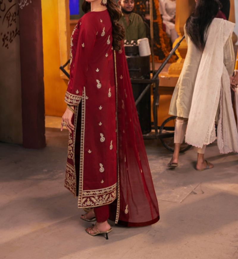 Asim Jofa Embroidered Twisted Silk 3-Piece Suit