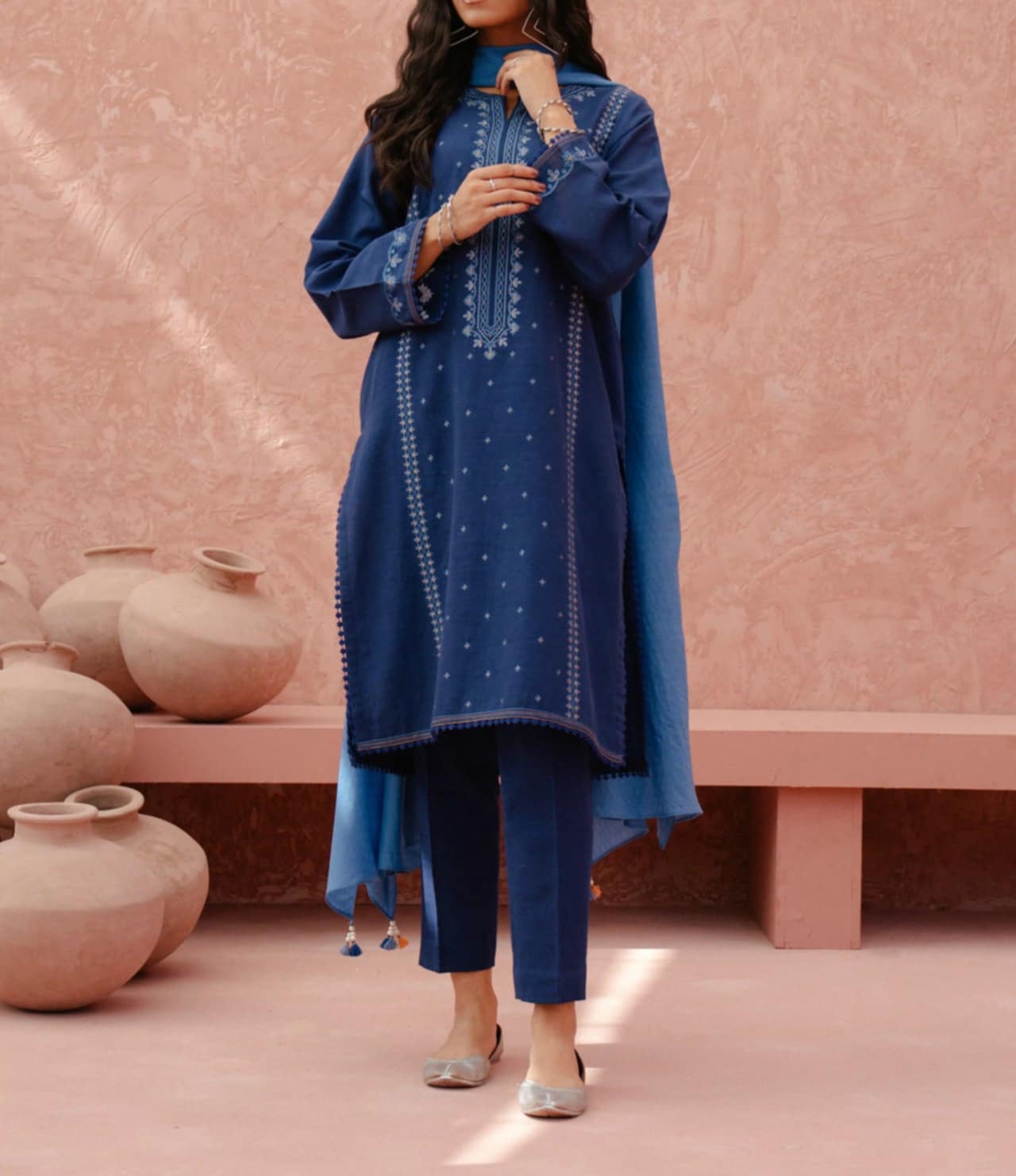 Edenrobe Pret 3-Piece Embroidered Khaddar Suit