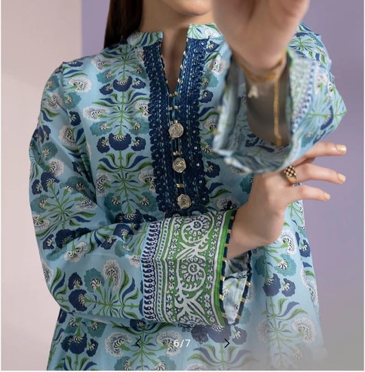 Zellbury Embrioded lawn Kurta