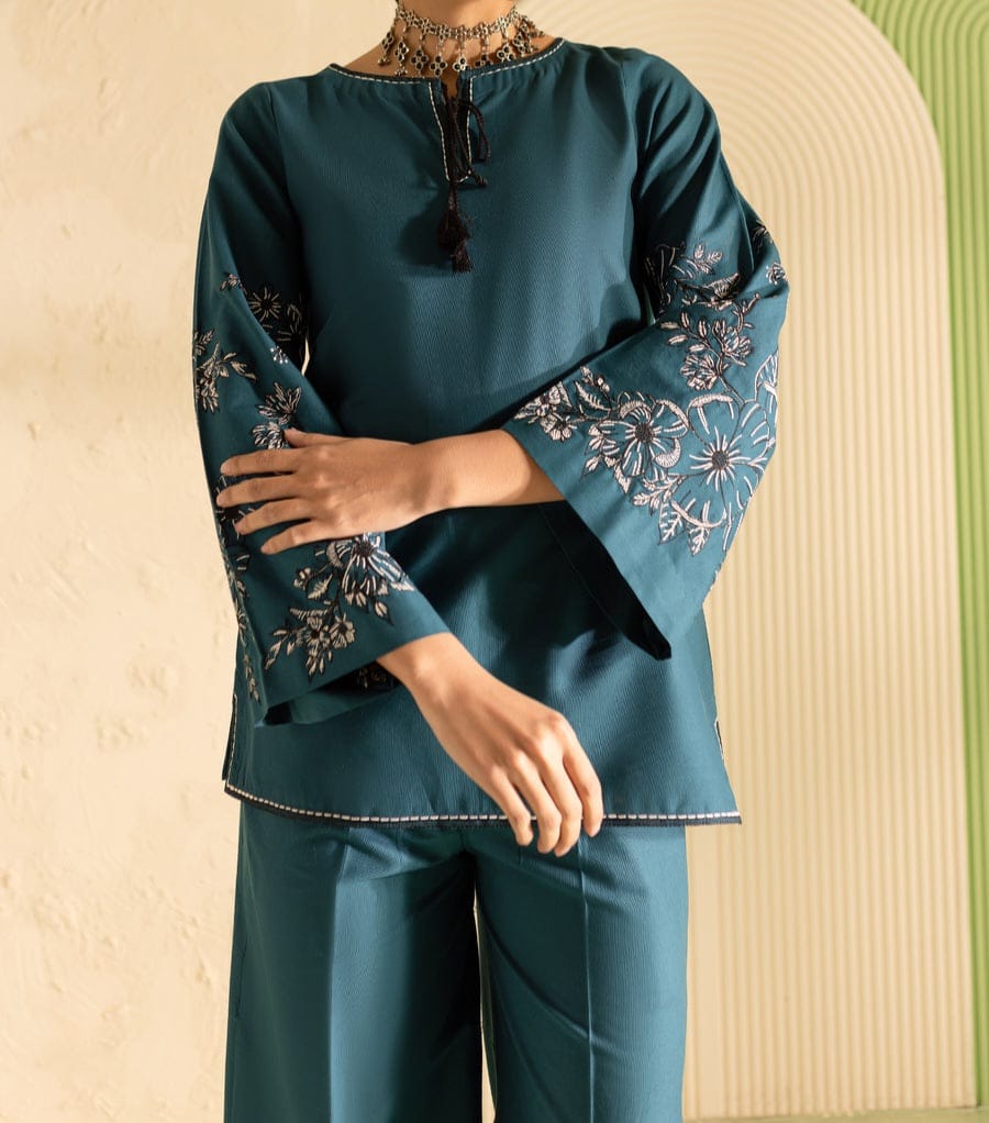 Batik  Hyelin 2 piece Embrioded Khaddar Dress