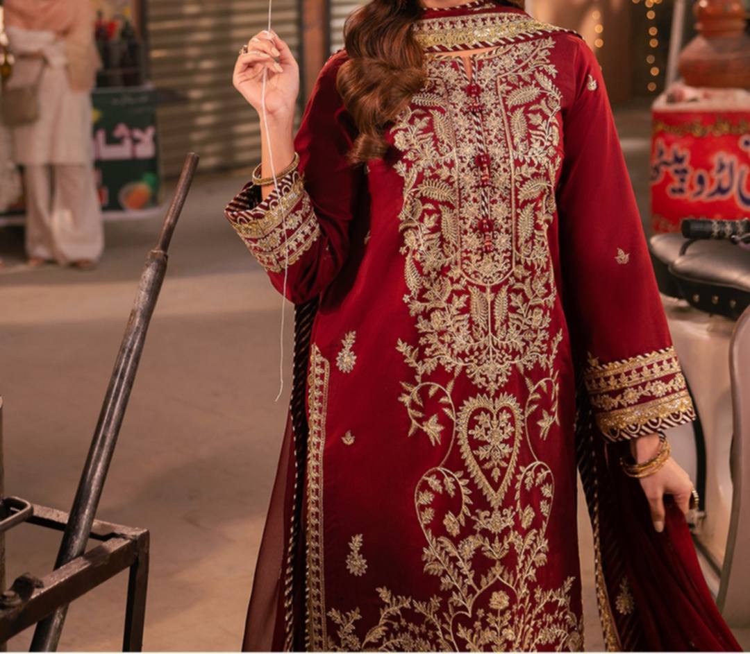 Asim Jofa Embroidered Twisted Silk 3-Piece Suit