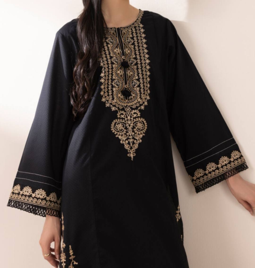 Sapphire Black Embroidered Dobby Shirt